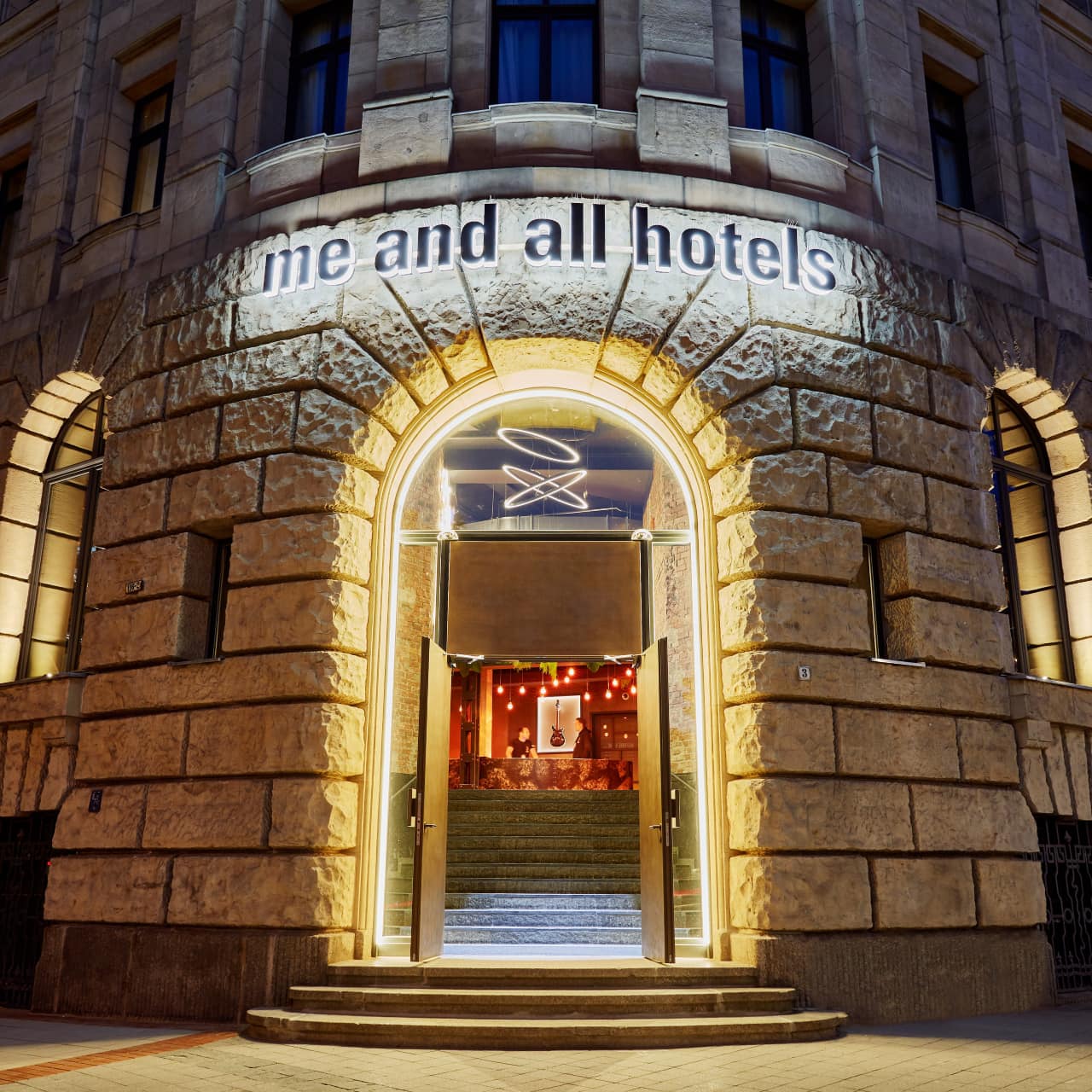 me and all Hotels me and all Hotels